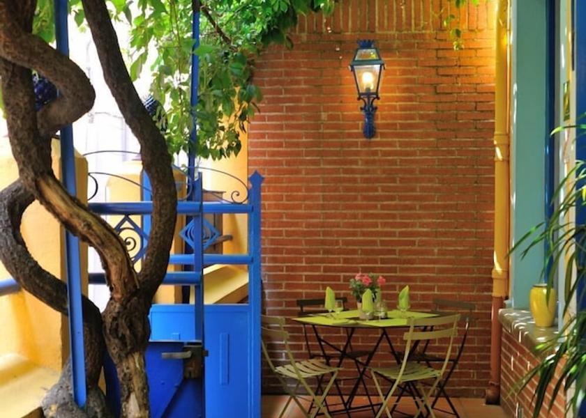 Occitanie Thuir Balcony