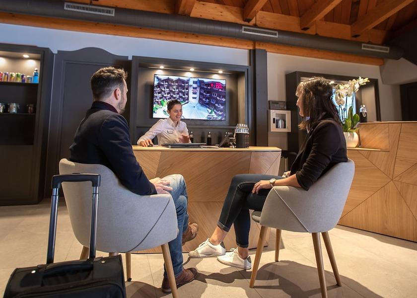 Auvergne-Rhone-Alpes Bourg-Saint-Maurice Reception