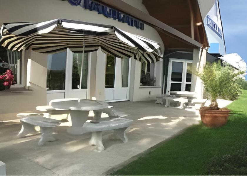 Brittany Tregueux exterior view