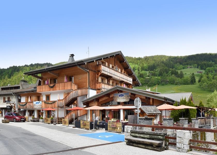 Auvergne-Rhone-Alpes Les Gets Facade