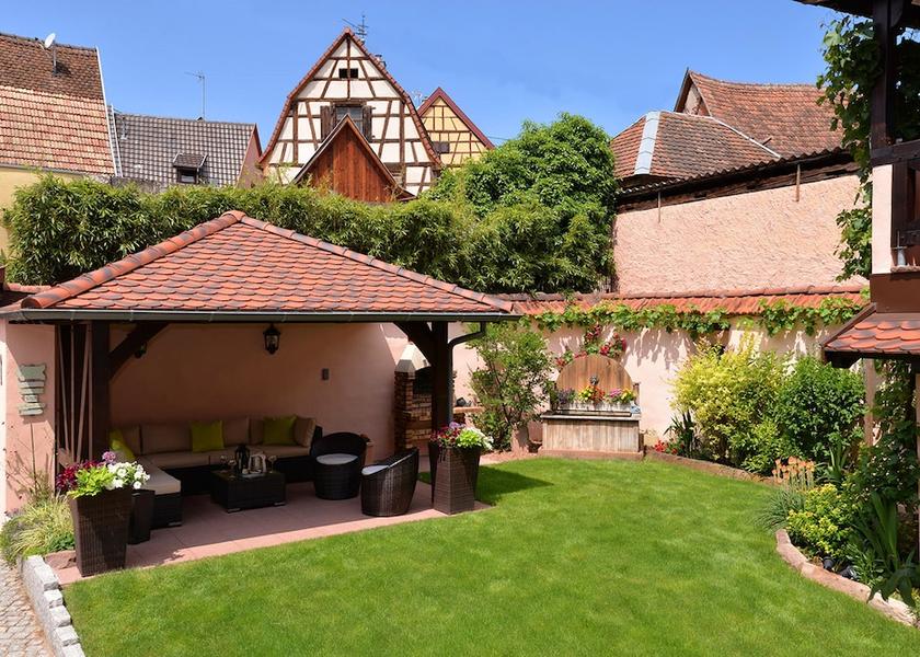 Grand Est Beblenheim Garden