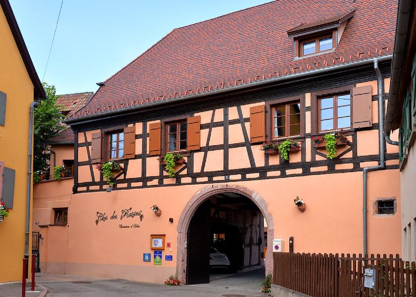 Grand Est Beblenheim Facade