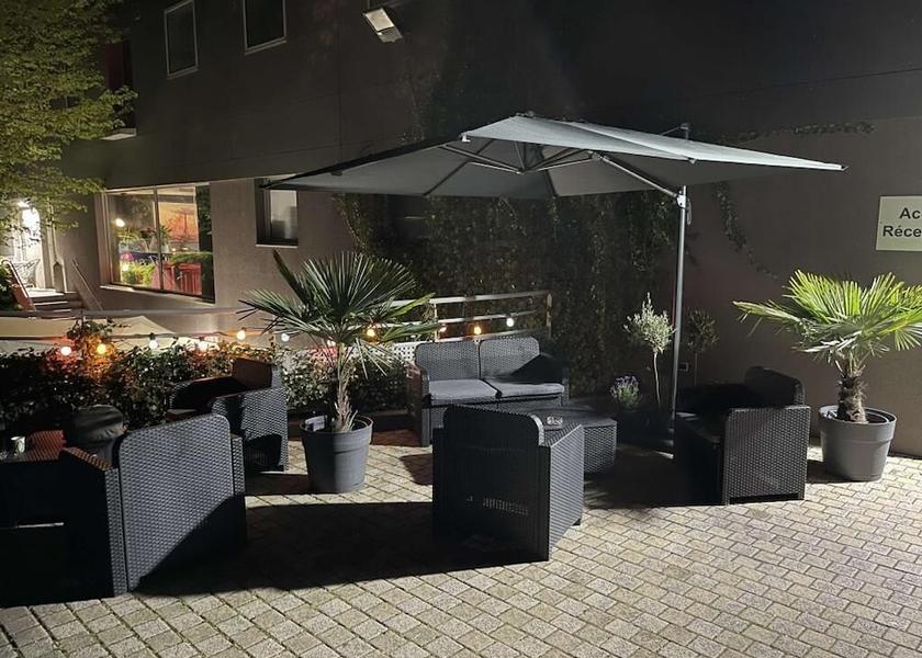 Ile-de-France Roissy-en-France Terrace