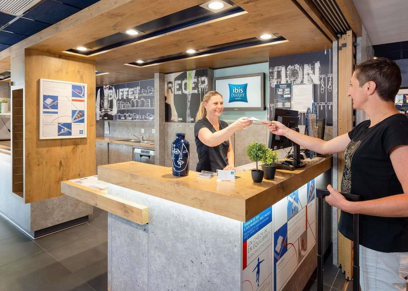 Provence - Alpes - Cote d'Azur Manosque Reception