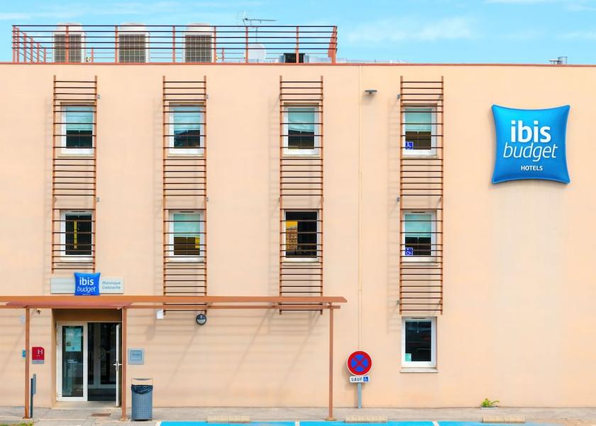 Provence - Alpes - Cote d'Azur Manosque Facade