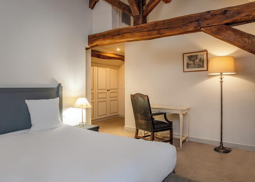 Centre - Loire Valley Beaugency Room