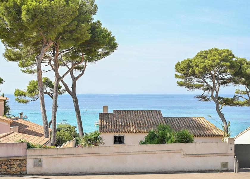 Provence-Alpes-Côte d'Azur Carry-le-Rouet Room