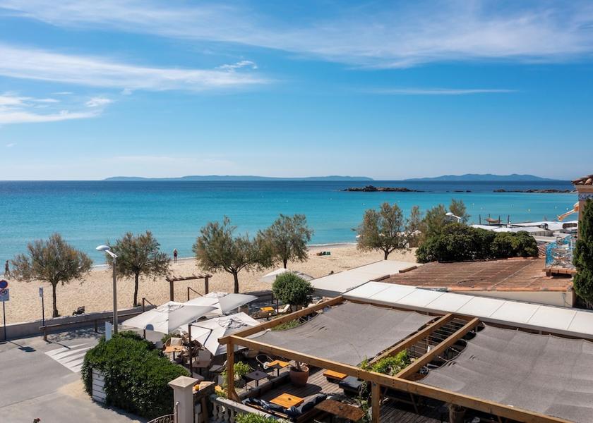 Var Le Lavandou Outdoor Dining