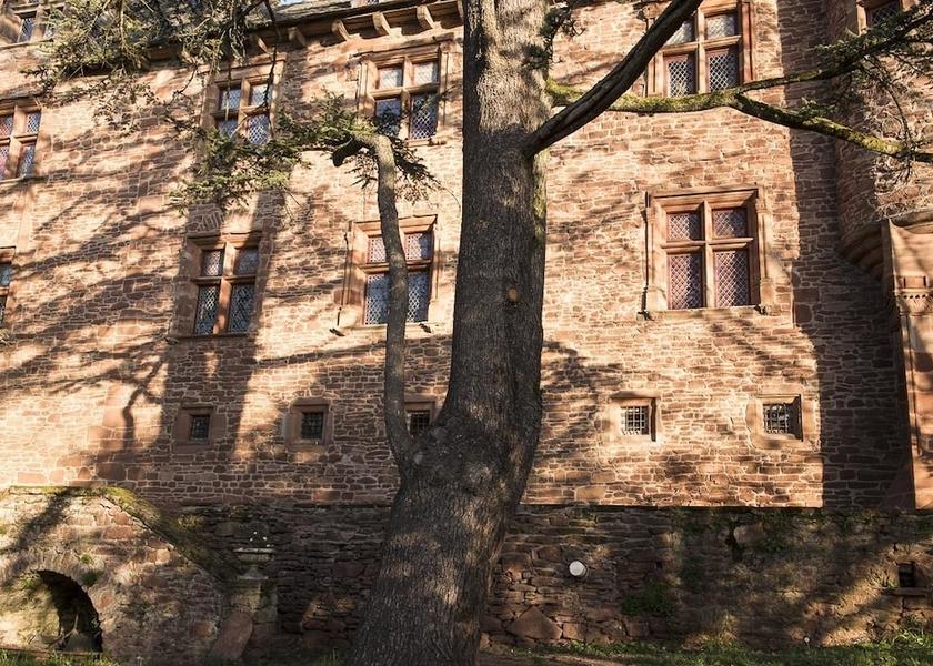 Occitanie Onet-le-Chateau Exterior