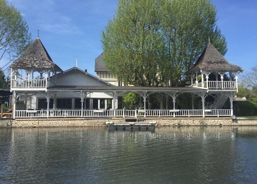 Centre - Loire Valley Olivet Dock