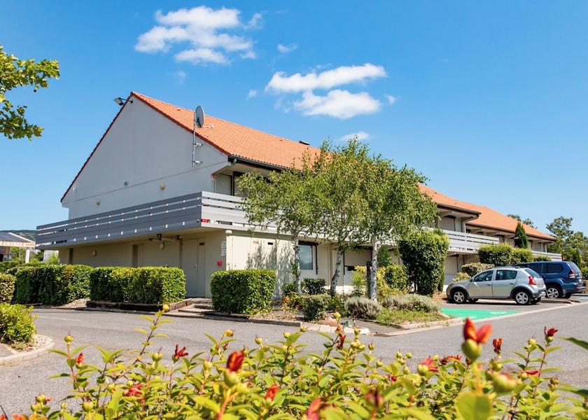 Occitanie Millau Front of property