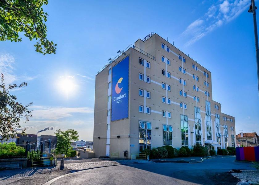 Ile-de-France Ivry-sur-Seine Exterior Detail