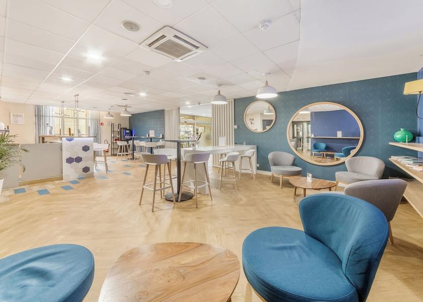 Île-de-France Ivry-sur-Seine Reception