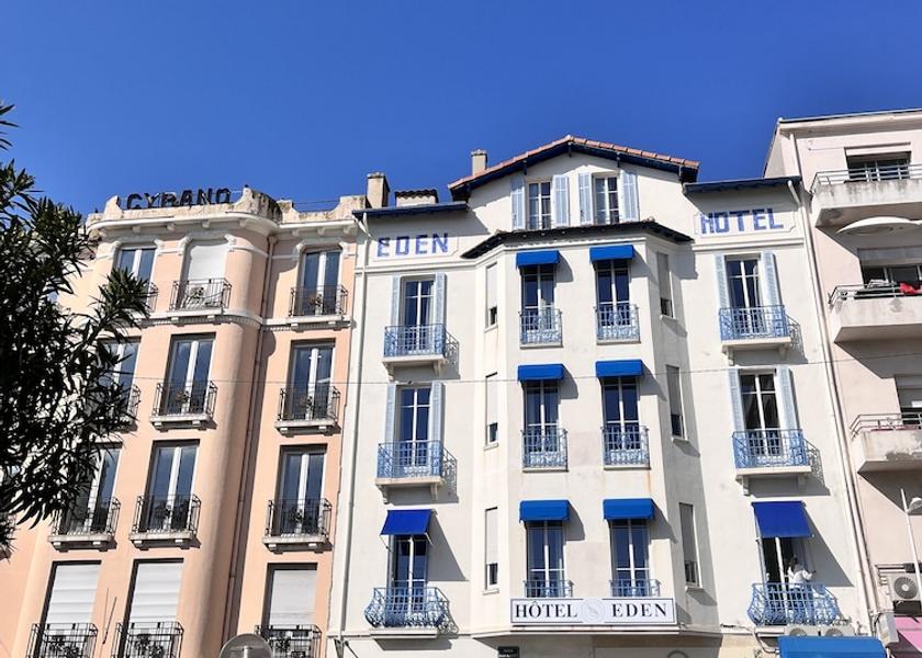 Provence - Alpes - Cote d'Azur Antibes Facade