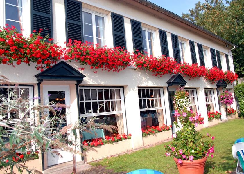 Hauts-de-France Gouvieux Facade