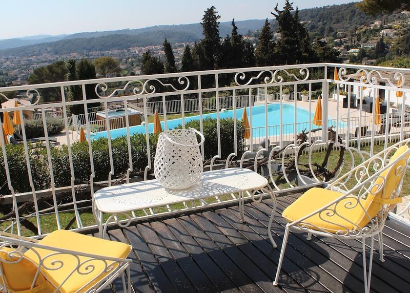 Provence - Alpes - Cote d'Azur Saint-Paul-de-Vence Exterior Detail