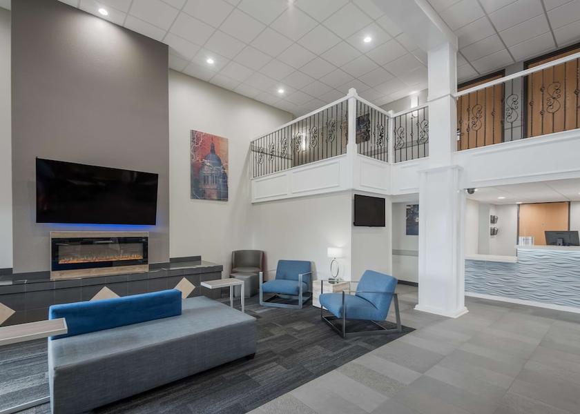 Indiana Fort Wayne Lobby