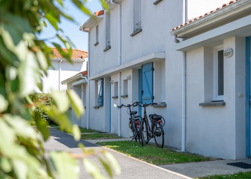 Pays de la Loire Saint-Brevin-les-Pins Exterior Detail