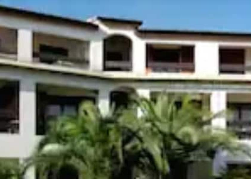 Corsica Grosseto-Prugna Exterior Detail
