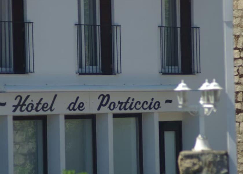 Corsica Grosseto-Prugna Exterior Detail