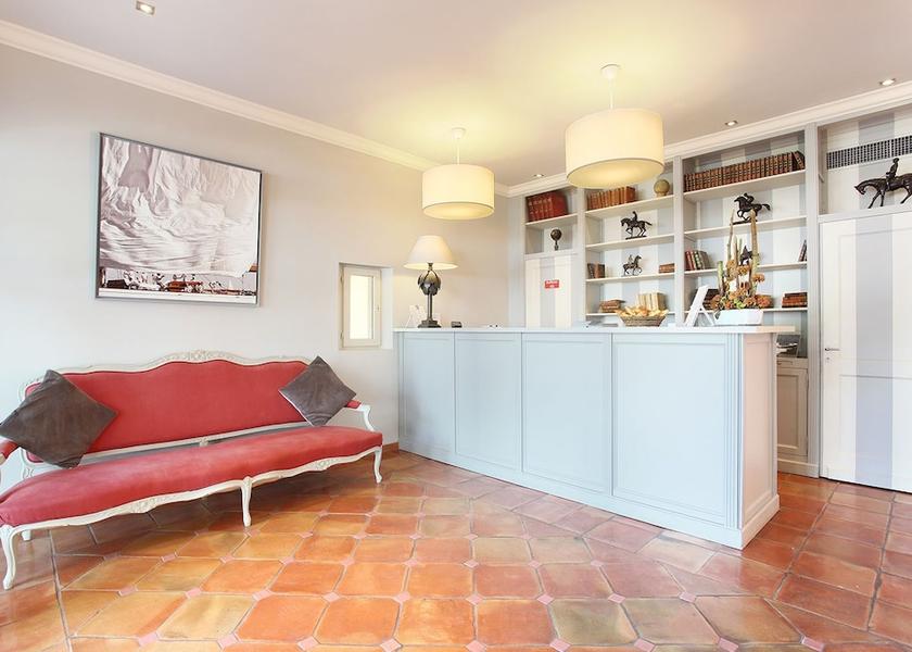 Var Saint-Tropez Reception