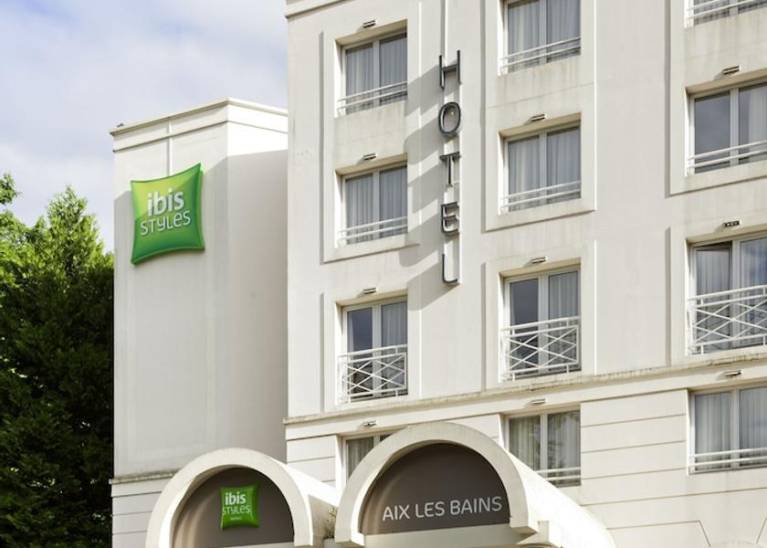 Auvergne-Rhone-Alpes Aix-Les-Bains Check-in Check-out Kiosk