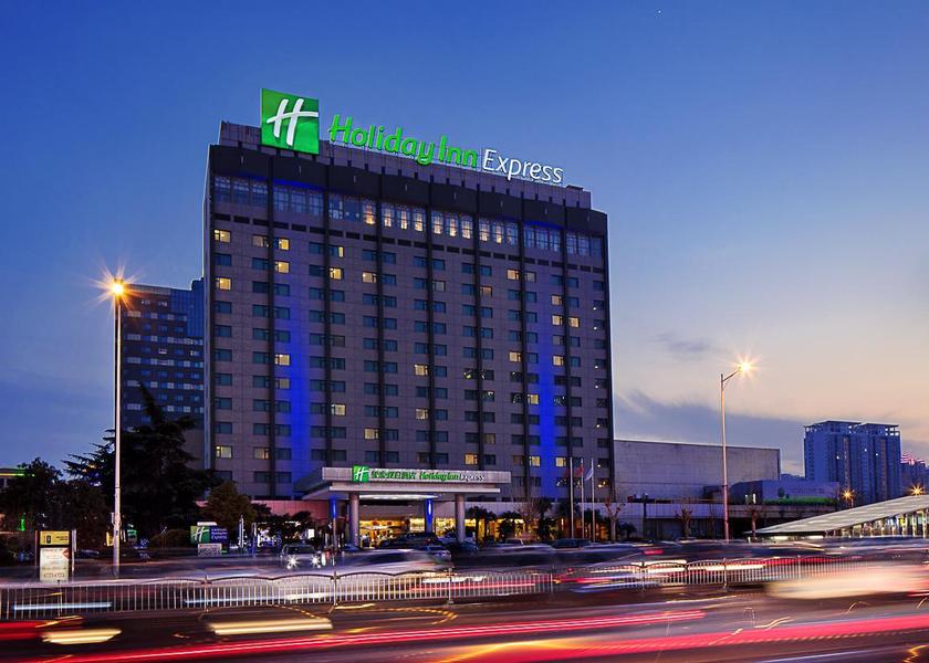 Henan Zhengzhou Hotel Exterior