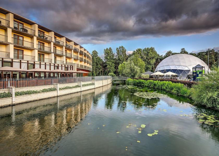 Masovian Voivodeship Jozefow Exterior Detail