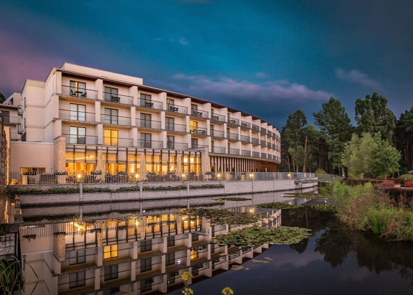 Masovian Voivodeship Jozefow Exterior Detail