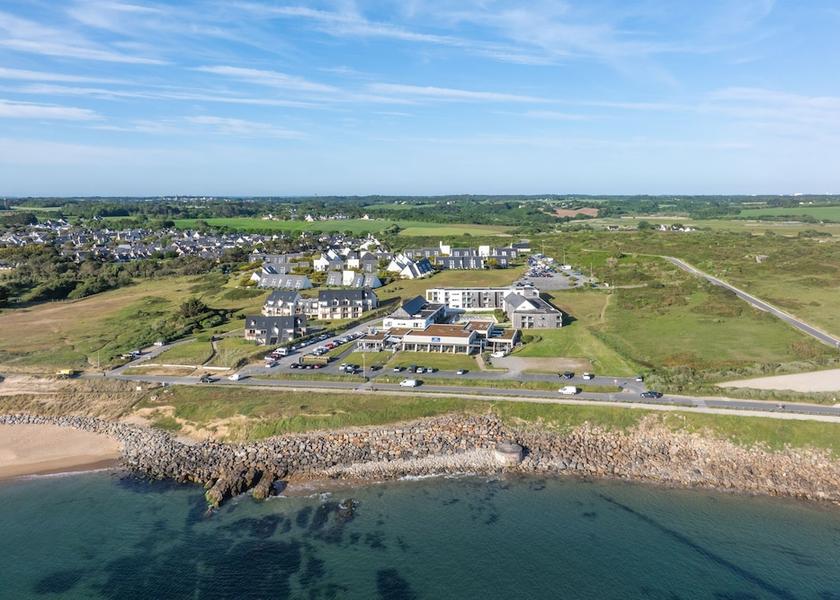 Brittany Guidel Exterior Detail