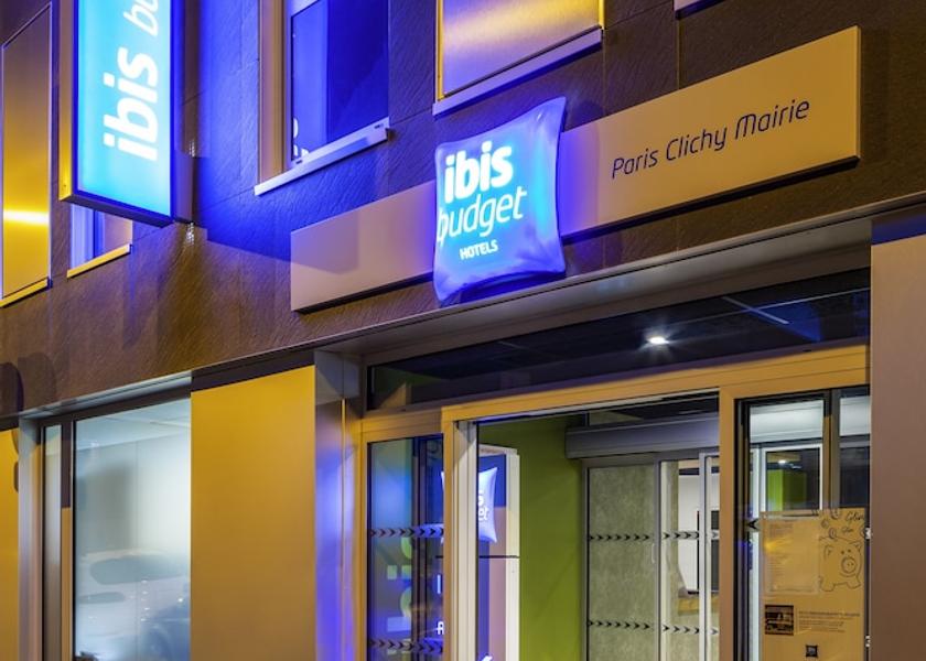 Ile-de-France Clichy Entrance