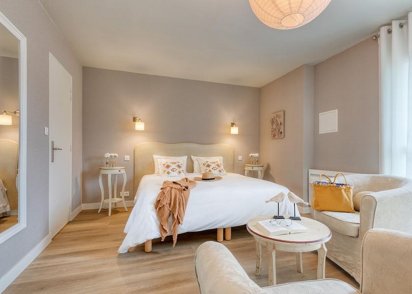 Brittany Saint-Evarzec Room