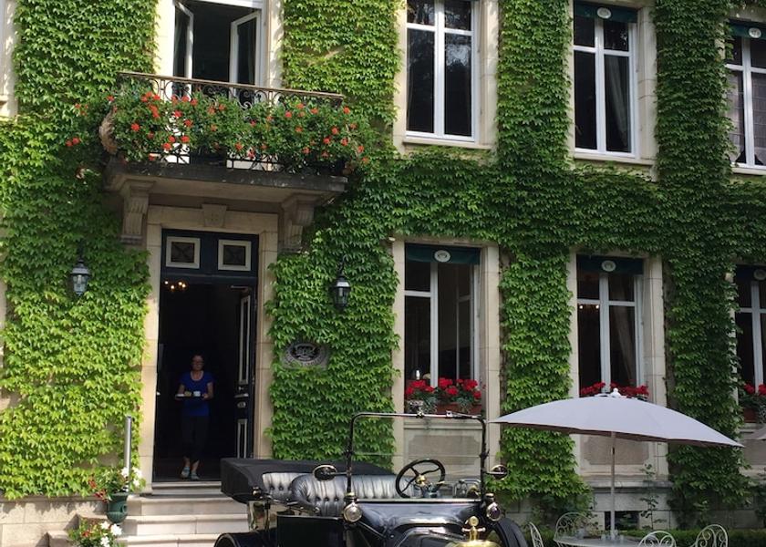 Bourgogne-Franche-Comte Beaune Facade