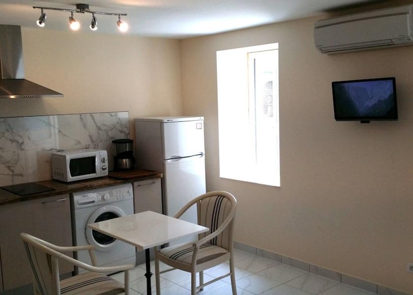 Provence - Alpes - Cote d'Azur Beaulieu-sur-Mer Kitchenette