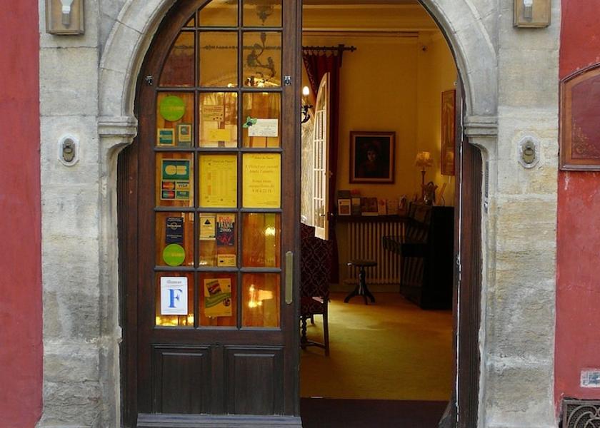 Provence-Alpes-Côte d'Azur Carpentras Property entrance