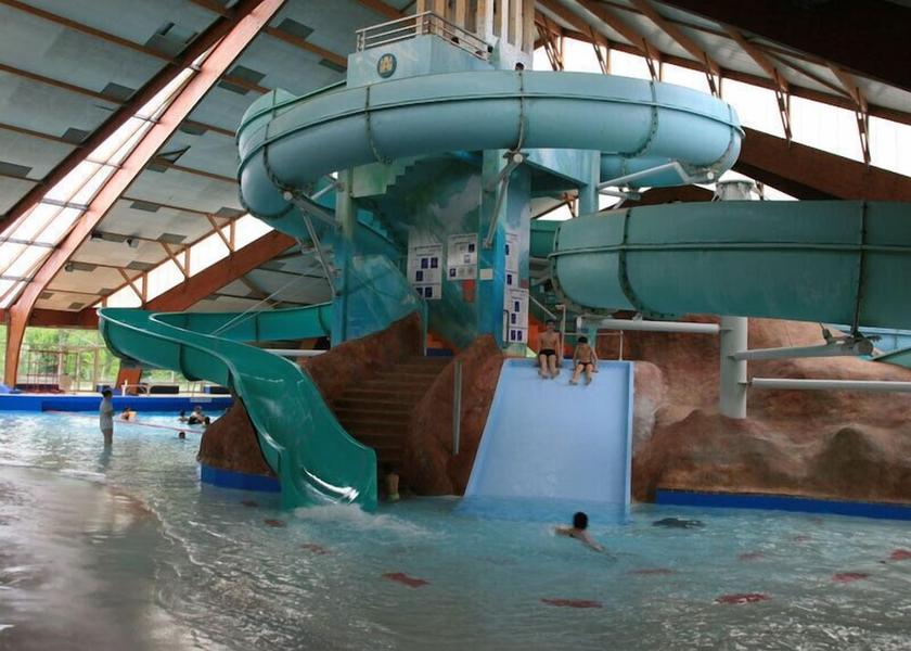 Centre - Loire Valley Chateauroux Indoor Pool