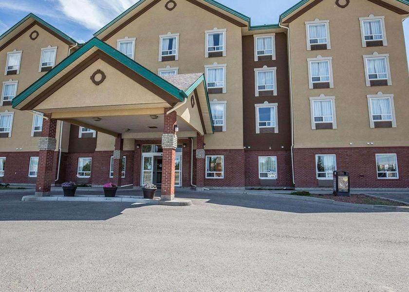 Alberta Lethbridge Hotel Exterior