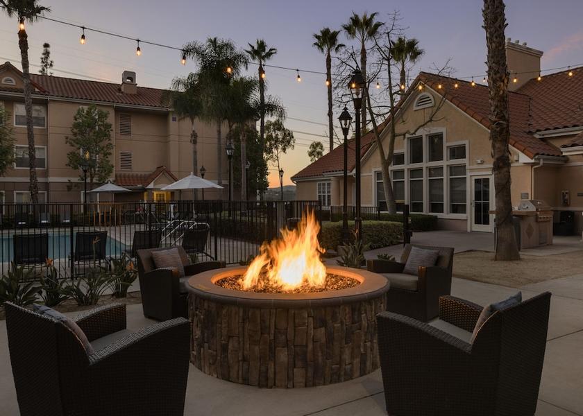 California Anaheim Amenity