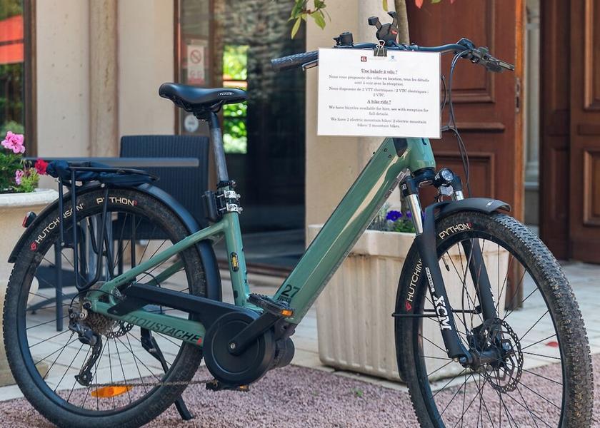 Bourgogne-Franche-Comté Tournus Bicycling