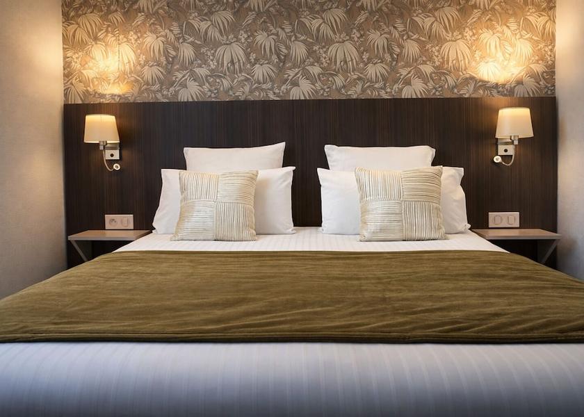 Brittany Concarneau Room