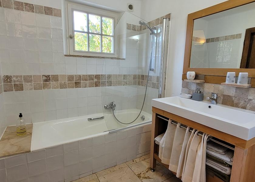 Provence-Alpes-Côte d'Azur Tourrettes Bathroom