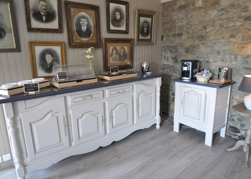 Brittany Yffiniac Breakfast Area