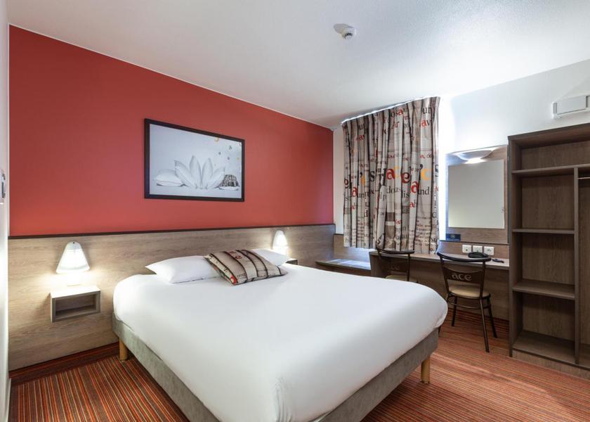 Île-de-France Bailly-Romainvilliers Double Room - Disabled Access