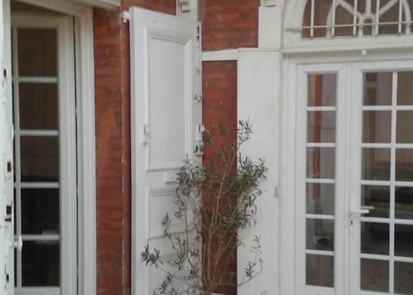 Occitanie Montauban Exterior Detail