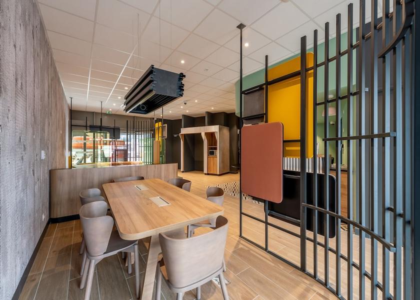 Nouvelle-Aquitaine Bordeaux Lobby