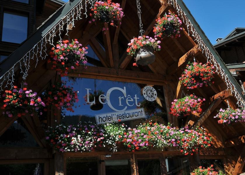 Auvergne-Rhone-Alpes Morzine Facade