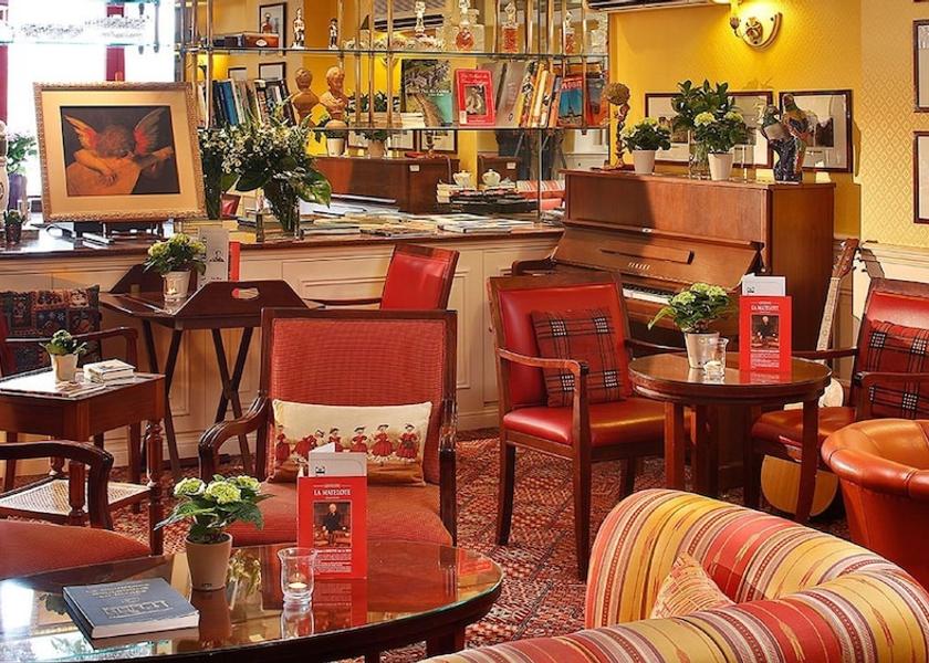 Hauts-de-France Boulogne-sur-Mer Interior Entrance