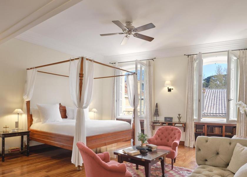 Var Saint-Tropez Prestige Double Room with City View