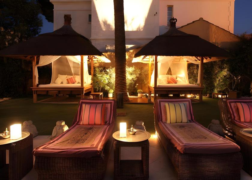 Var Saint-Tropez surrounding environment