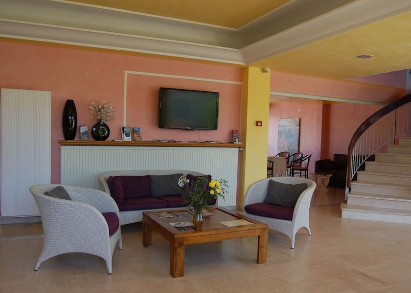 Provence-Alpes-Côte d'Azur Vallauris Lobby sitting area